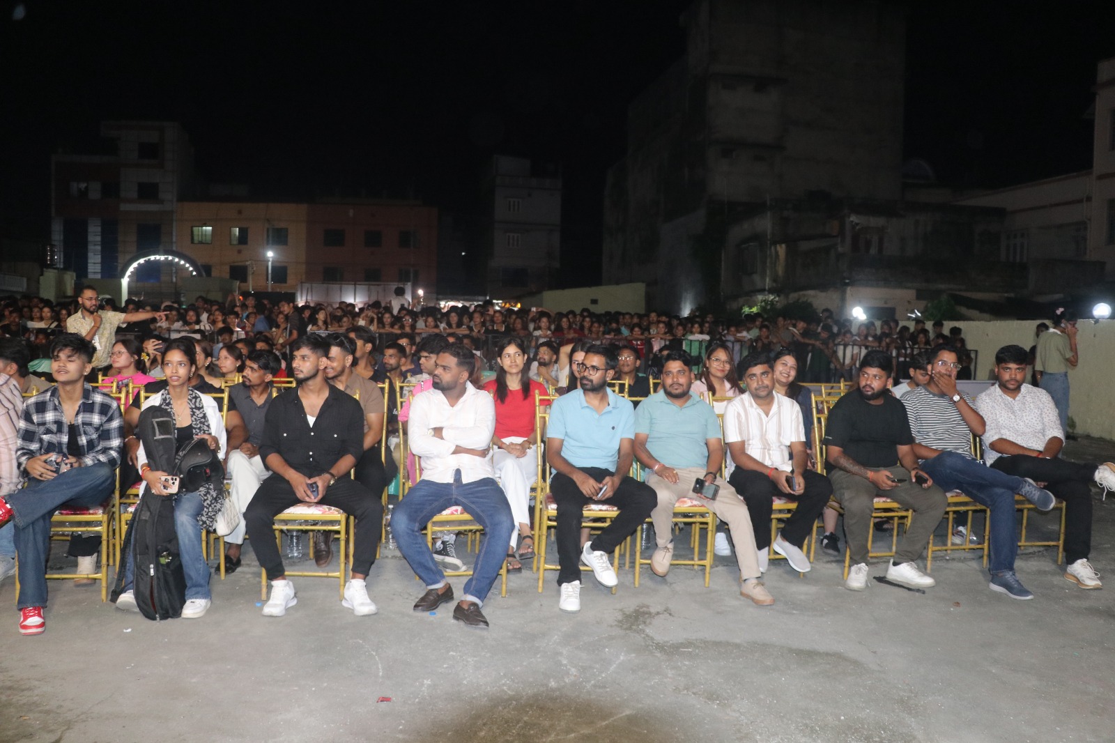 विविए विद्यार्थीको पहलमा विराटनगरमा भव्य साँङ्गीतिक कार्यक्रम, वृद्धा आश्रमको सहयोगार्थ ५ हजारभन्दा बढी दर्शकको सहभागिता ।